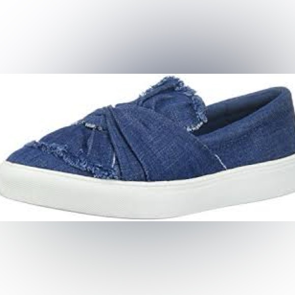 Mia Zoe Denim slip-on sneakers, sz 6 - Picture 1 of 14